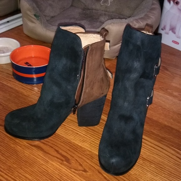 Jeffrey Campbell Boots - Picture 1 of 2